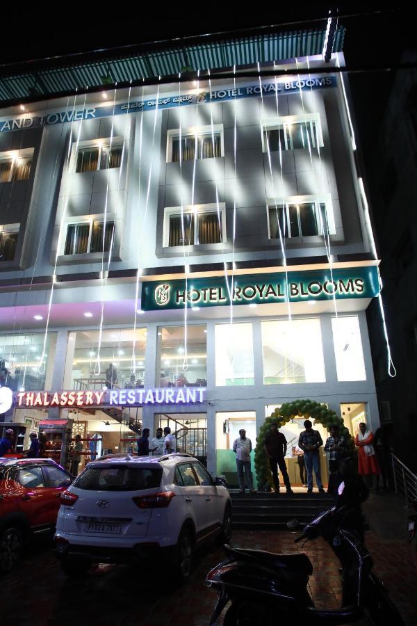 Hotel Royal Blooms Bengaluru Kültér fotó