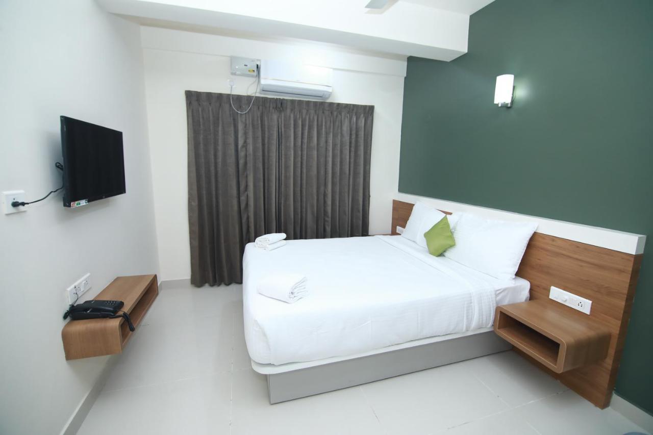 Hotel Royal Blooms Bengaluru Kültér fotó
